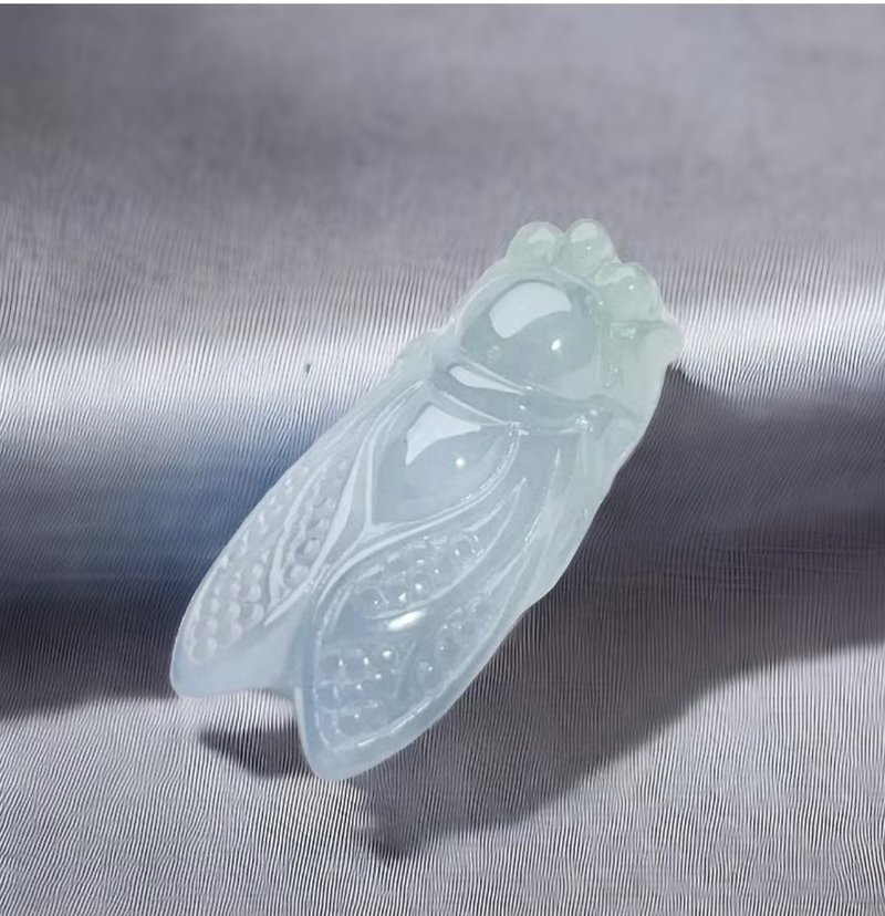 冰種藍綠漸層翡翠玉蟬 | 天然緬甸玉翡翠A貨 | 送禮 - 項鍊 - 玉石 多色