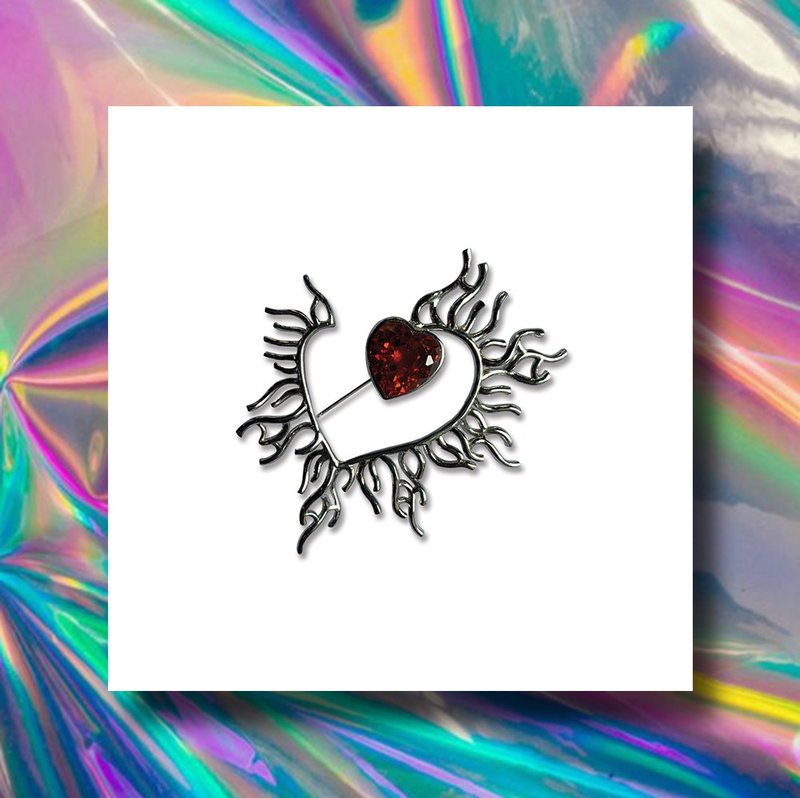 SITA  : Earrings Heart fire - 胸針 - 純銀 銀色