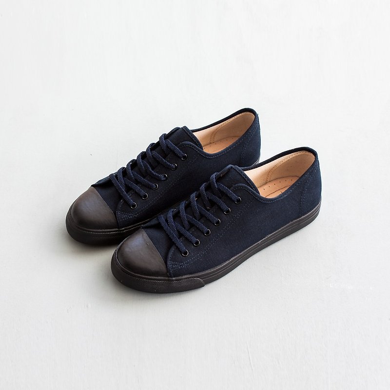 Lace-up casual shoes Flat Sneakers with Japanese fabrics Leather insole - รองเท้าลำลองผู้ชาย - ผ้าฝ้าย/ผ้าลินิน สีน้ำเงิน