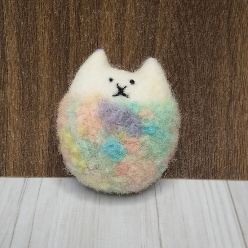 Plump cat egg brooch (unicorn) - Brooches - Wool 