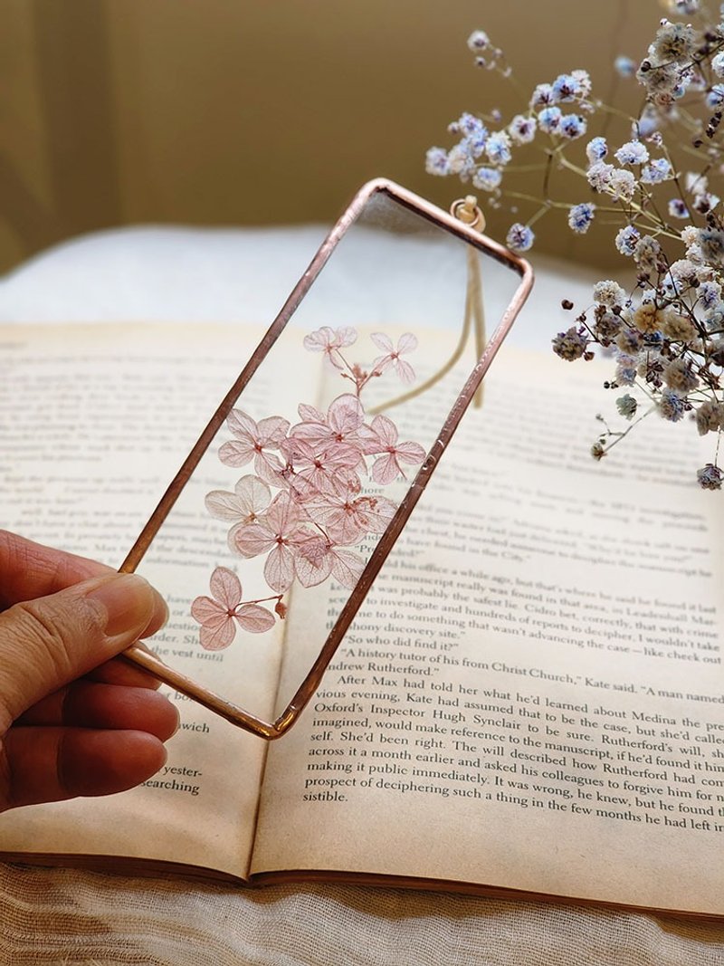植物圖鑑∣小葉粉繡球花∣玻璃鑲崁∣花草標本書籤 - 書籤 - 植物．花 白色