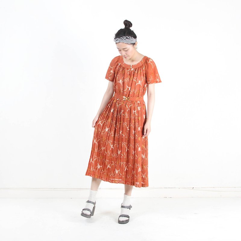 【蛋植物古着】秋柿刺繡面料短袖古著洋裝 - 連身裙 - 聚酯纖維 橘色