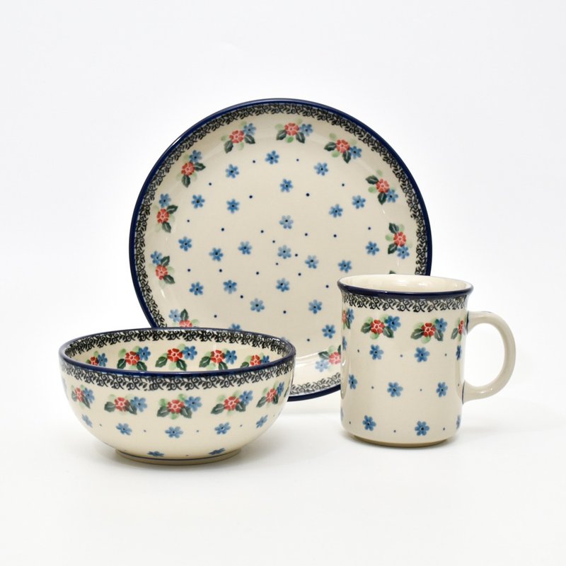 Exclusive 3-piece set of Polish handmade pottery - จานและถาด - ดินเผา 