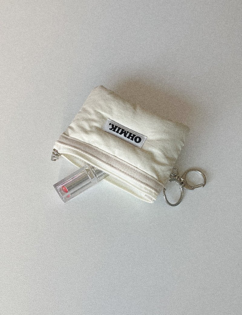 Padded Pouch Keyring 005 Pearl White - กระเป๋าใส่เหรียญ - ผ้าฝ้าย/ผ้าลินิน ขาว