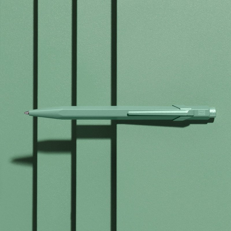 CARAN dACHE 849 Claim Your Style 4th Generation Glacier Green - Free Lettering - Ballpoint & Gel Pens - Other Metals Green