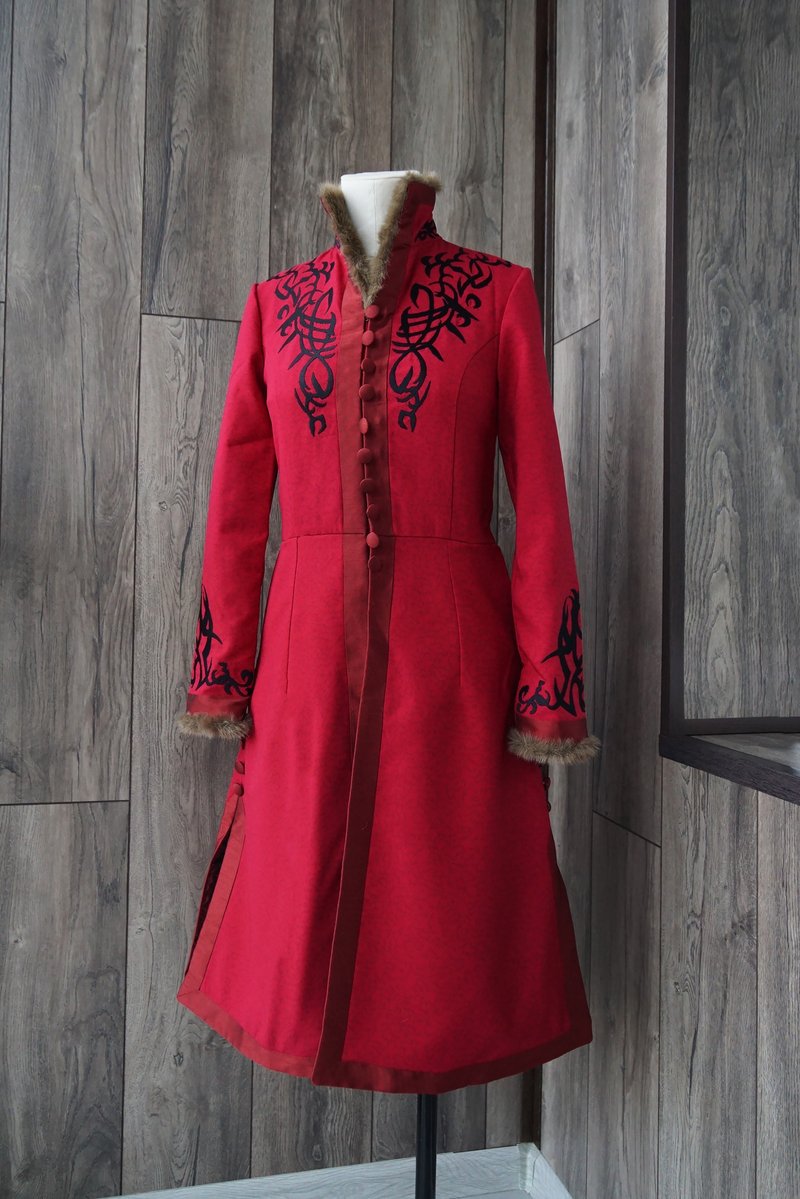 inspired by Shadow and Bone - Grisha Corporalki Heartrender red kefta - 女大衣/外套 - 聚酯纖維 紅色