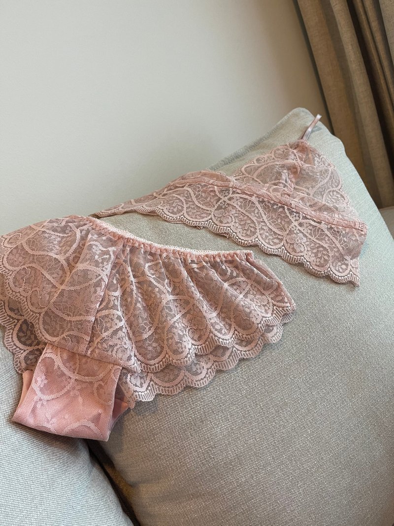 Lace bra, see-through (ventilate type) + underwear set - Women's Underwear - Other Materials Pink