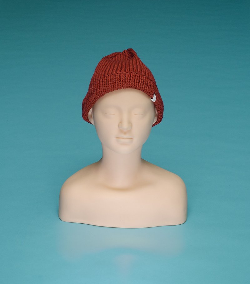 Plain - brick red OTB009 hand-woven wool cap - Hats & Caps - Cotton & Hemp Red