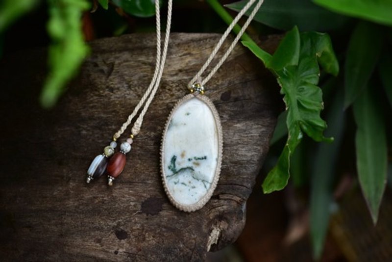 Thawing Forest Tree Agate Macrame Pendant 782 - สร้อยคอ - เครื่องเพชรพลอย 