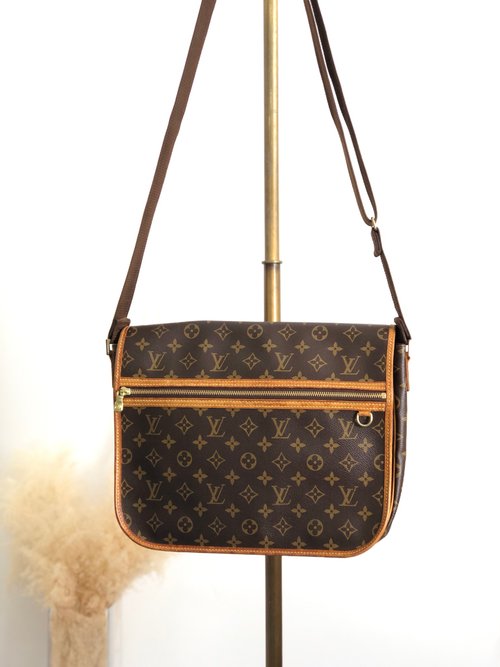 solo-vintage 【 日本直送 名牌中古包 】LOUIS VUITTON GMボスフォール モノグラム ショルダーバッグ ブラウン PVC レザー M40105 4fbdpc