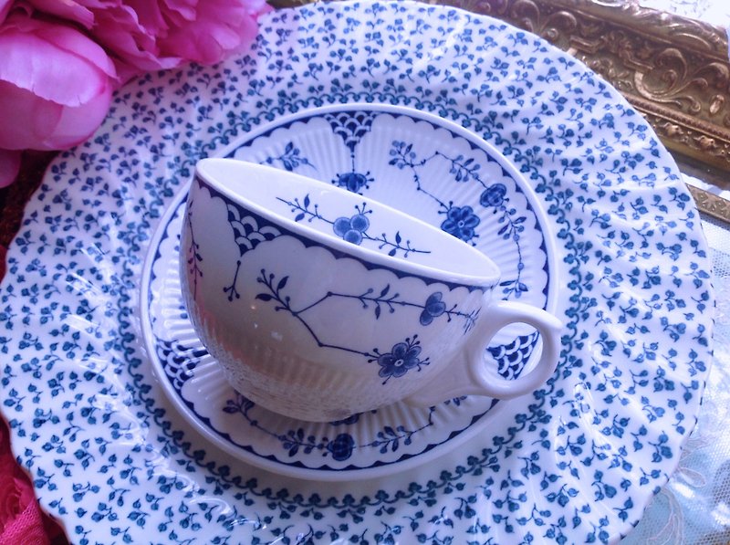 British Porcelain Mason's Hand-painted Blue Tanggrass Series Antique Flower Teacup Coffee Cup Two-piece Set - Teapots & Teacups - Porcelain Blue
