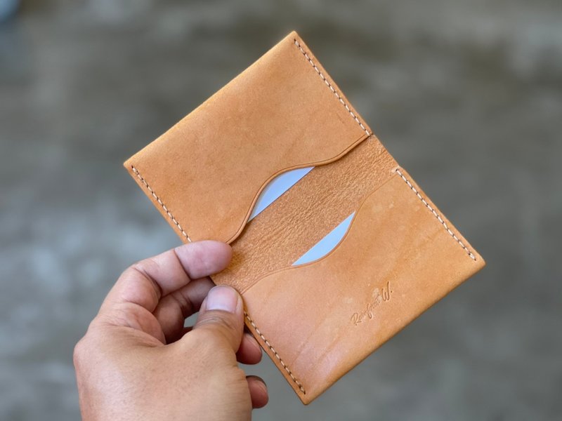 【Handmade Leather Object】Handmade Leather Business Card Holder (Camel) - Other - Genuine Leather Khaki