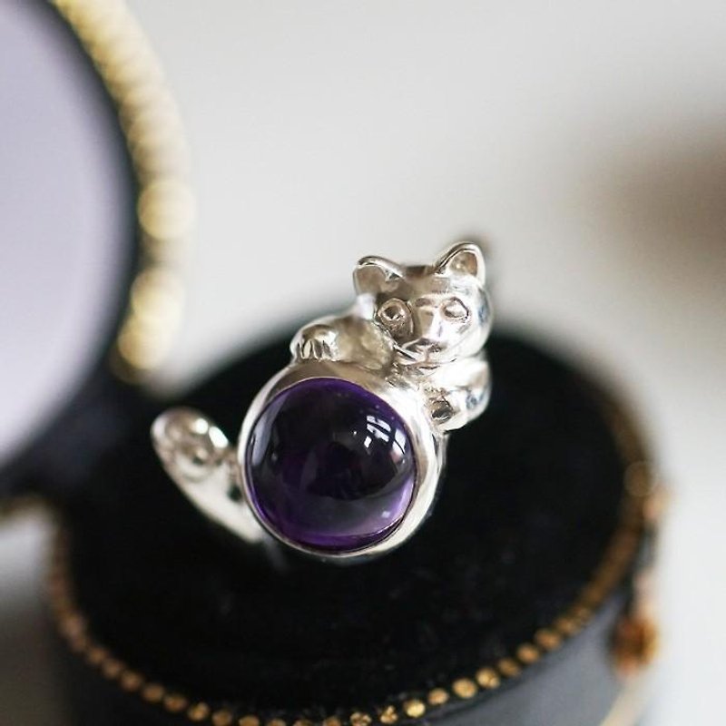 Irodori Cat Ring Amethyst - แหวนทั่วไป - โลหะ สีเงิน