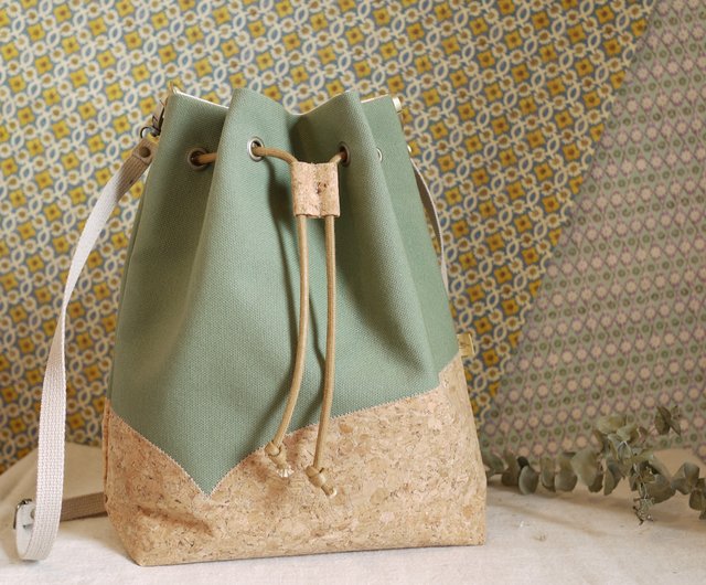 Cork bucket online bag