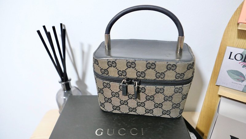 Gucci中古古董化妝收納包/揹包 - 附加非原裝揹帶 - 化妝包/收納袋 - 其他材質 灰色