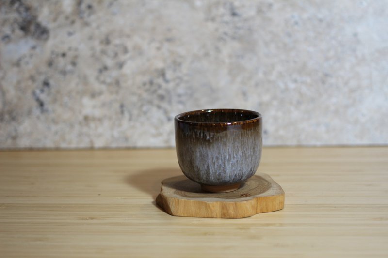 【送禮好物】90ml 燒和 能量瓷 天目釉 遠紅外線茶杯 酒杯 - 酒杯/酒器 - 瓷 