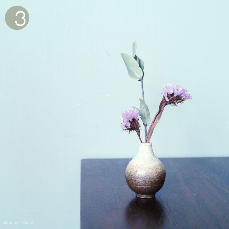 迷你系列 指尖上的微花器 褐色系 - 花瓶/花器 - 陶 咖啡色