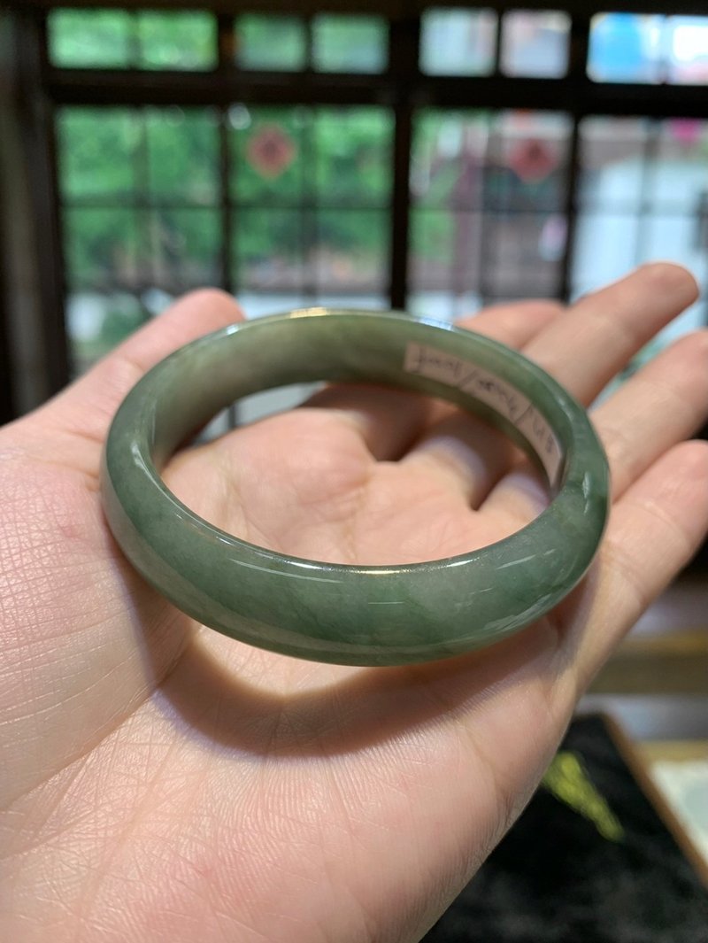 丨Back to the scene and into the forest丨Waxy oil green jade bracelet ring 54.2 Burmese jade A goods - สร้อยข้อมือ - หยก สีเขียว