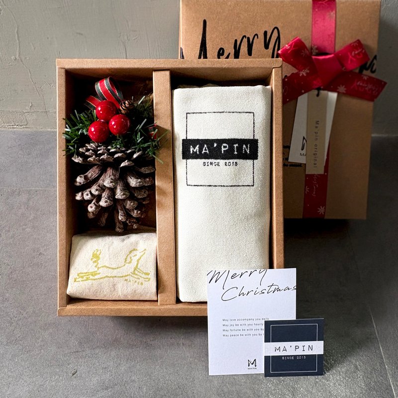 【聖誕禮盒 交換禮物】帆布包組+松果吊飾組合 - 側背包/斜背包 - 棉．麻 紅色