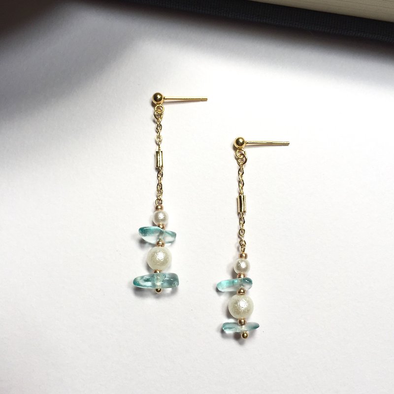 14K gold-covered natural Teal crystal ripple pearl earrings Clip-On clip-on earrings 14KGF - ต่างหู - คริสตัล สีน้ำเงิน