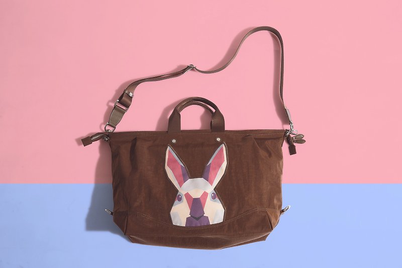 Khieng Atelier Diamond Rabbit Diamond Rabbit Casual Bag - Earth Brown - กระเป๋าแมสเซนเจอร์ - วัสดุอื่นๆ สีนำ้ตาล