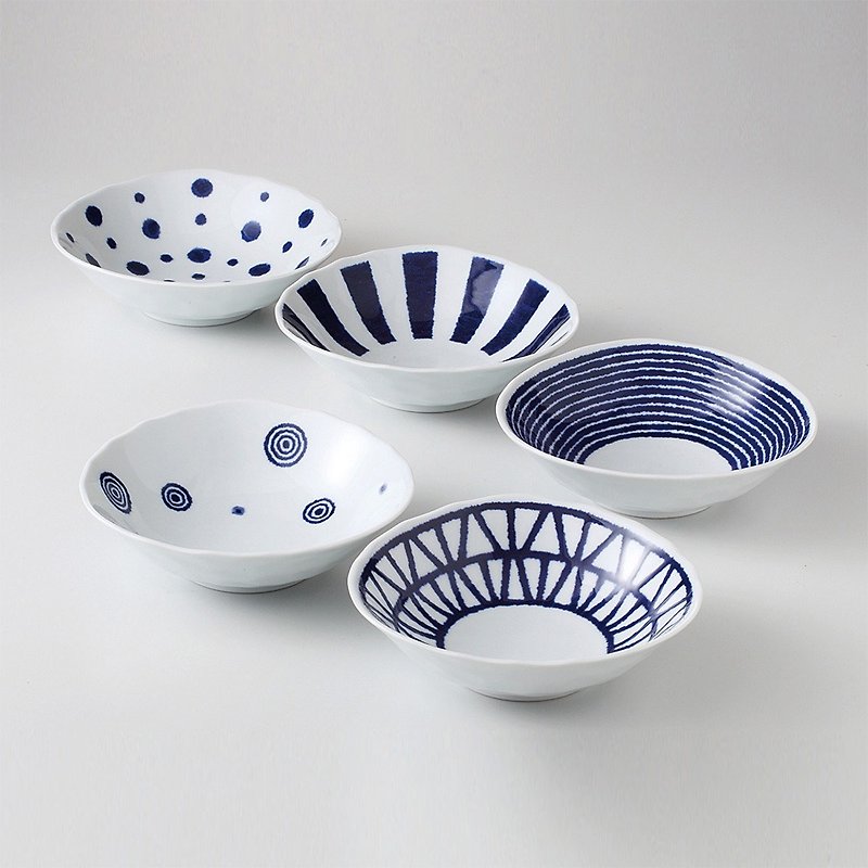 [Western Sea Pottery] Hasamiyaki Blue Jade Pattern Five-Piece Deep Plate (5-Piece) - Gift Box Set - Plates & Trays - Other Materials Multicolor