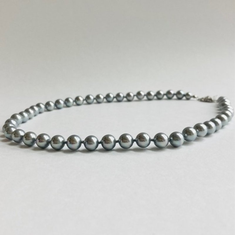 Shell polished pearl all knot necklace M/approx. 8mm approx. 45cm/polished gray/made in Japan - สร้อยคอ - เปลือกหอย สีเทา