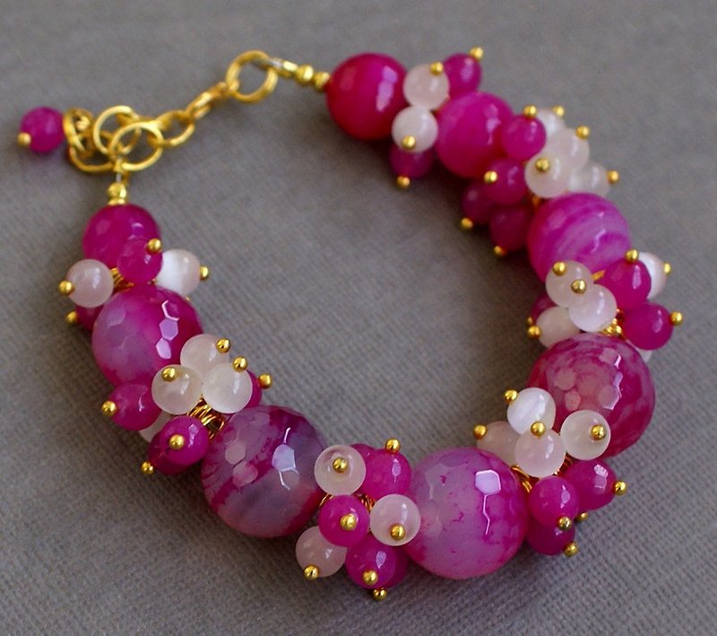 Pink beaded bracelet with agate, pink jadeite bracelet, rose gemstone bracelet - 手鍊/手環 - 寶石 粉紅色