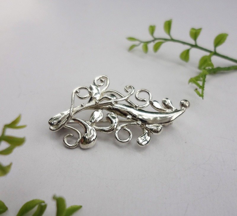 Crawberry Silver Pin - Brooches - Sterling Silver Silver
