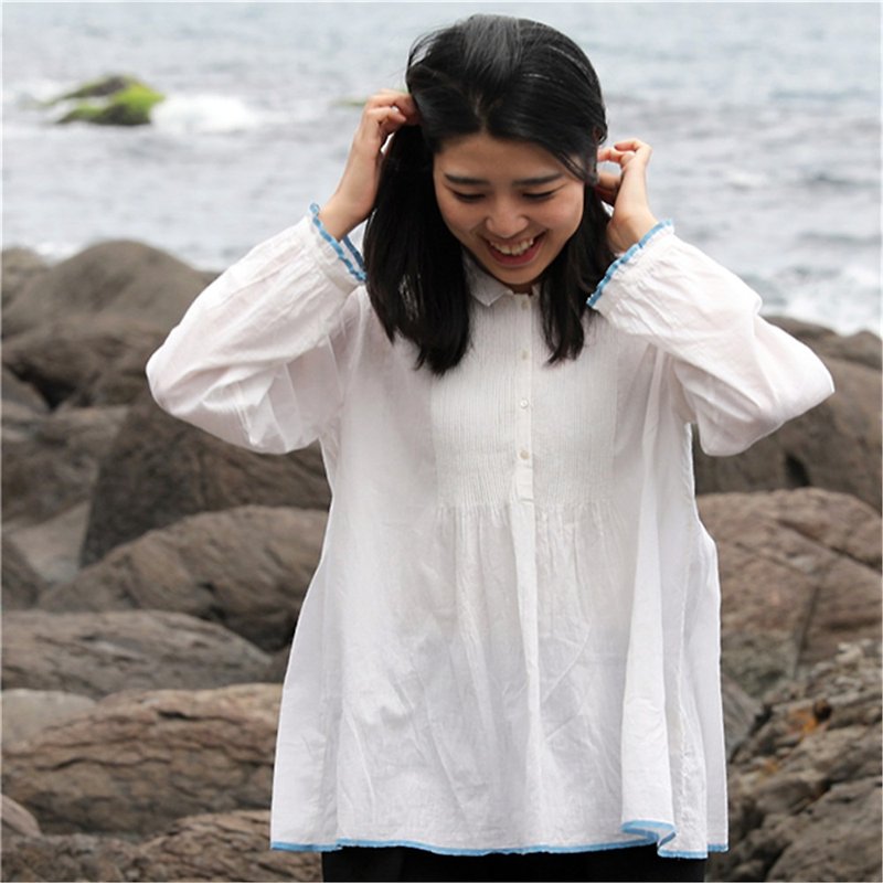 [Song of India] hand-woven cotton pleated sleeve long-sleeved shirt - Women's Shirts - Cotton & Hemp White