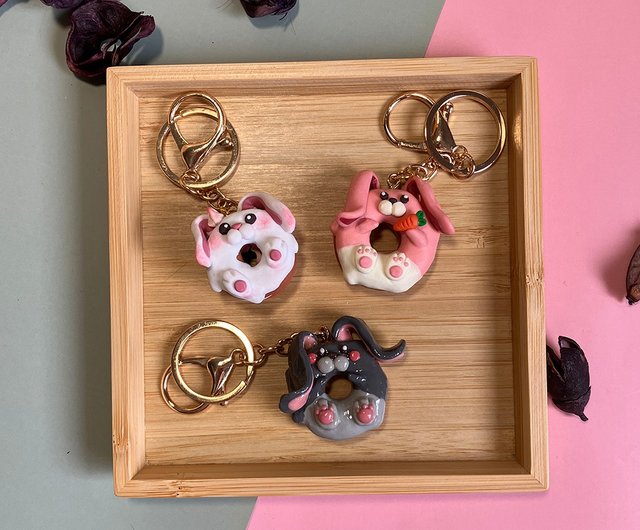 カスタマイズ可能| 手作りの柔らかい粘土のかわいいドーナツウサギの