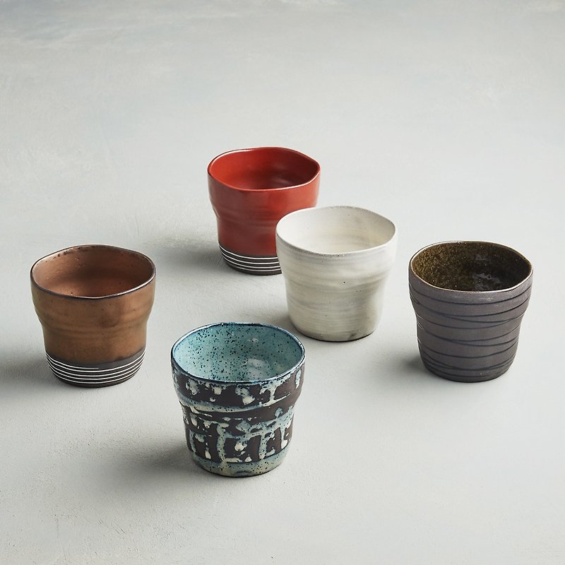 There is a kind of creativity - Japan Meinong - Wu Kiln glazed pottery cup set (5 pieces) - ถ้วย - ดินเผา หลากหลายสี