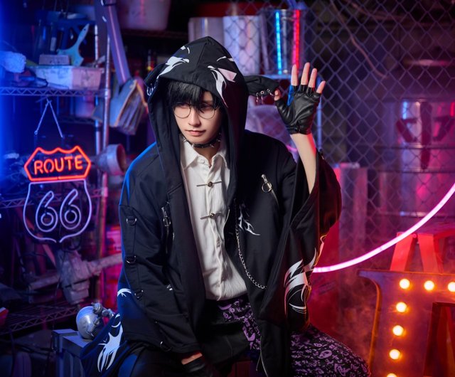 oriental Techwear fashion Eita collab cyber dragon hooded