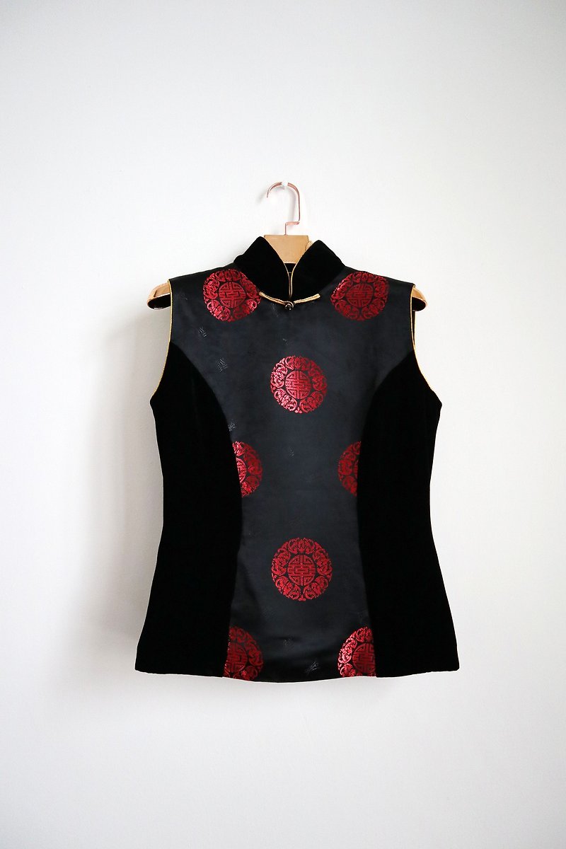 Pumpkin Vintage. Vintage suede Chinese style vest - Women's Vests - Other Materials Black