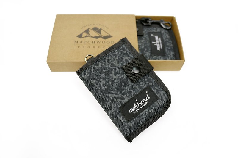 Matchwood design Matchwood Element urban leisure zipper ticket card storage bag MORO camouflage - กระเป๋าสตางค์ - วัสดุกันนำ้ สีเทา