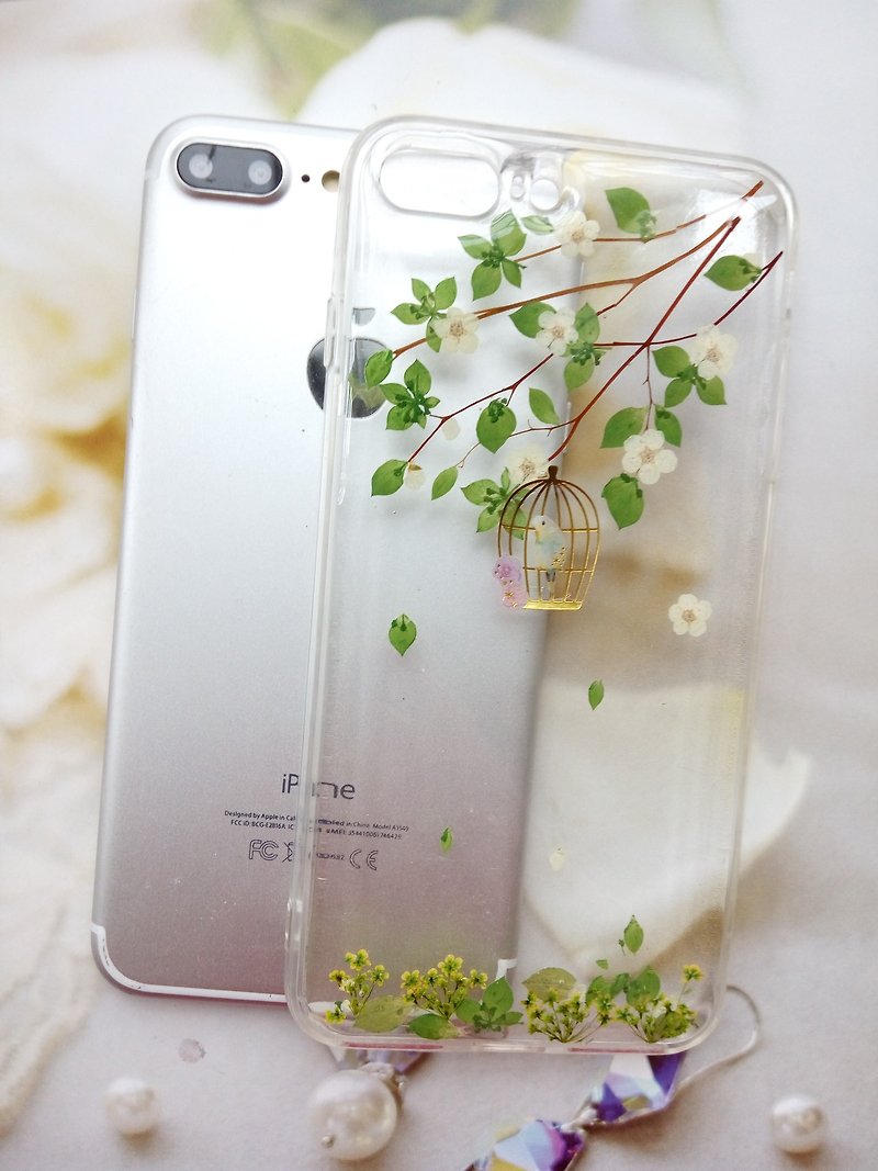 Pressed flowers phone case, Fit for iPhone 7 plus,iPhone 8 plus, white plum - เคส/ซองมือถือ - พลาสติก ขาว