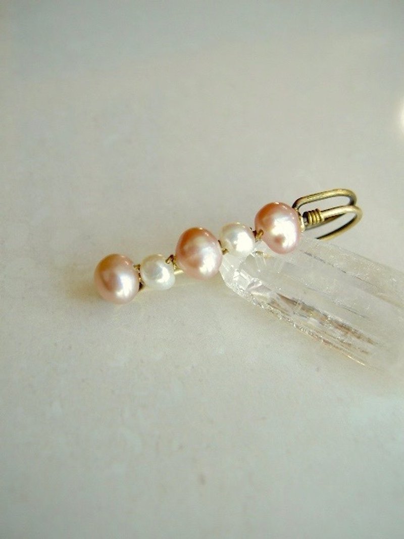 Freshwater pearl / stall pin 3 - Brooches - Gemstone Pink