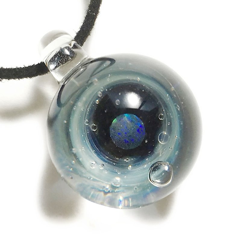 Planet's World # 4 Black Opal Contained Glass Pendant Universe - สร้อยคอ - แก้ว สีน้ำเงิน