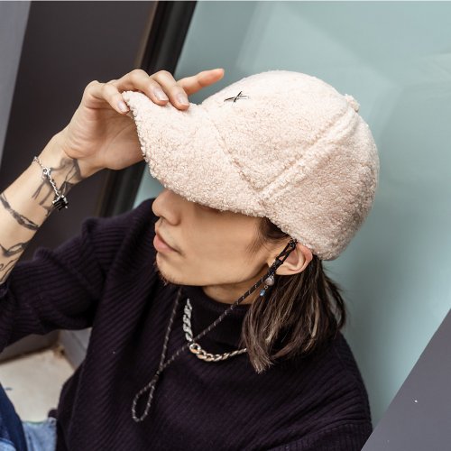 XOTIC GEAR 泰迪熊絨毛長帶帽