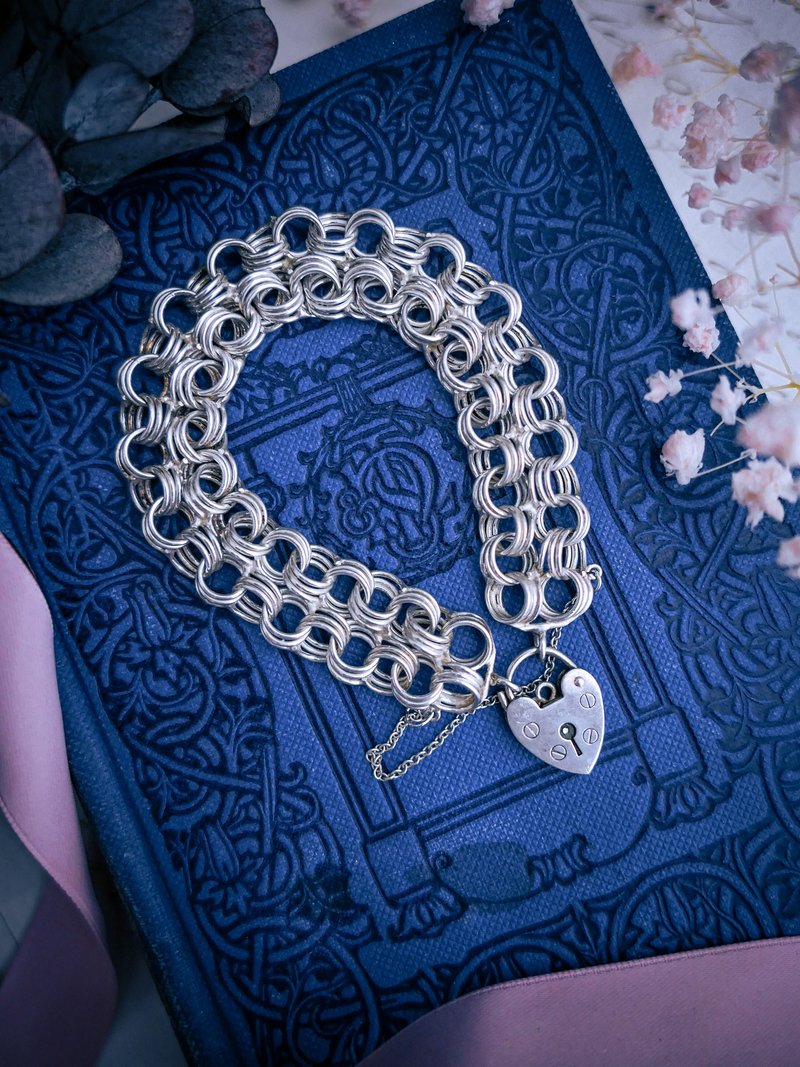 英國古董 密網純銀心鎖手鍊—歐洲古董首飾 Vintage Jewelry - 手鍊/手環 - 純銀 
