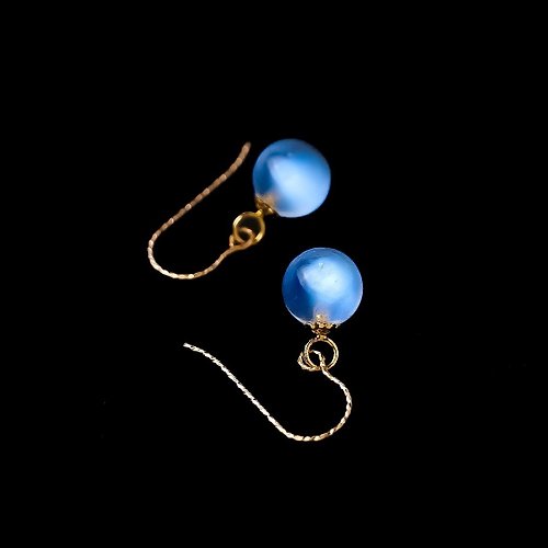一抹月光 Emoonstone 小燈泡全透藍暈月光石球球 耳環
