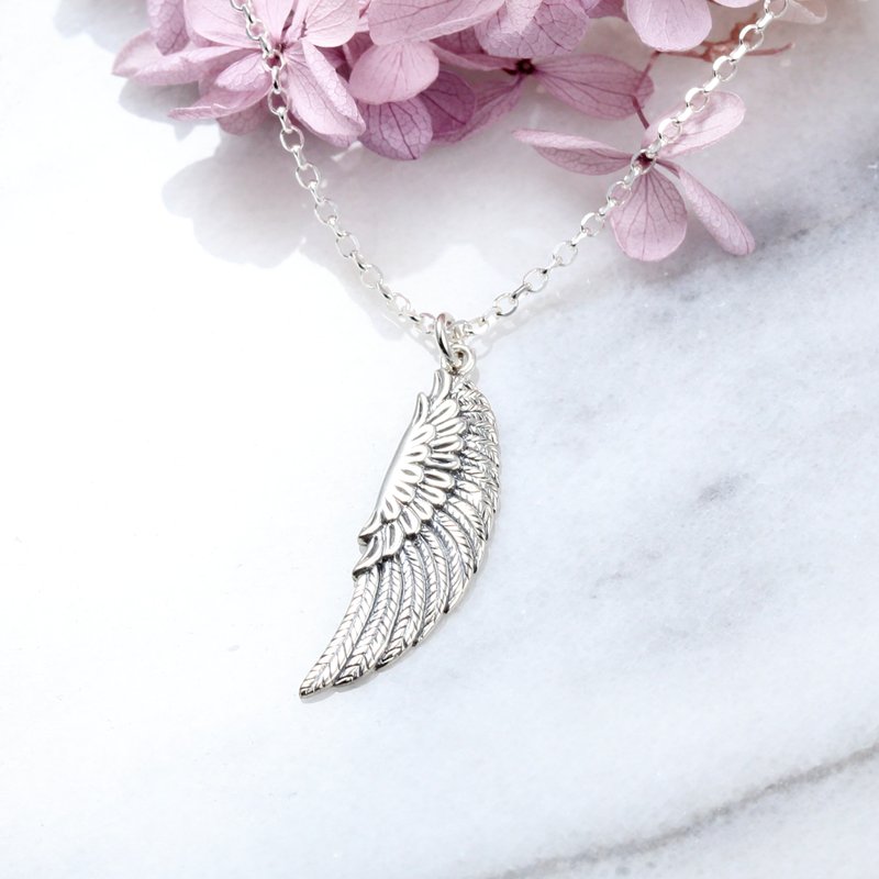 【Angel & Me】Eagle Wing s925 sterling silver necklace Valentine Day birthday gift - สร้อยคอ - เงินแท้ สีเงิน