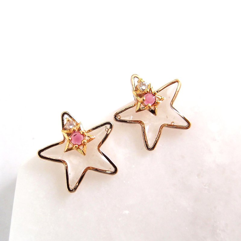 魔法 星星  - 不痛U型耳夾 不鏽鋼耳針 矽膠耳針 - 耳環/耳夾 - 其他金屬 粉紅色
