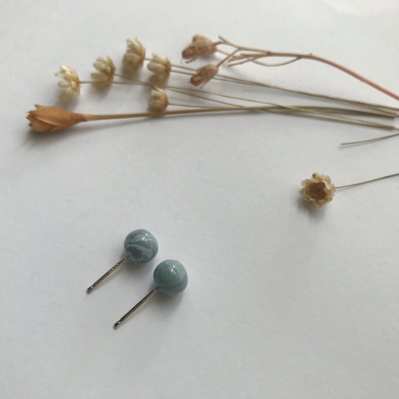 淺灰藍圓球耳環/ 925銀耳針 - 耳環/耳夾 - 陶 藍色