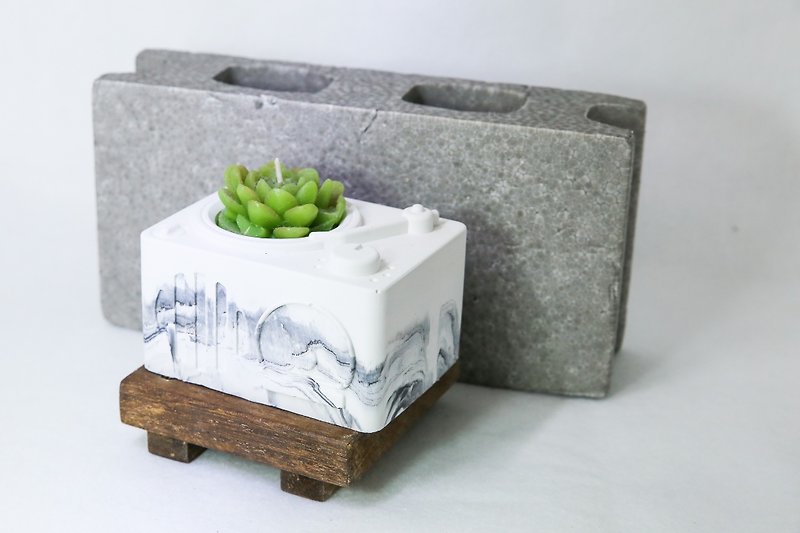 Clay creative research / texture series / vinyl record player modeling Cement pot / free one inch of succulents - ตกแต่งต้นไม้ - ปูน สีเงิน