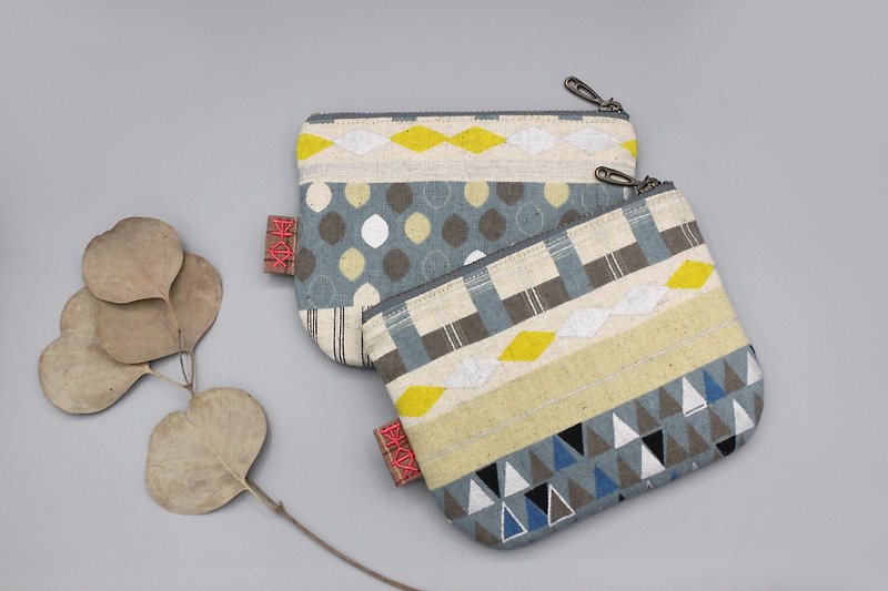 Peaceful little bag - jumping geometry (grey blue yellow orange), double-sided two-color small wallet - Coin Purses - Cotton & Hemp Gray