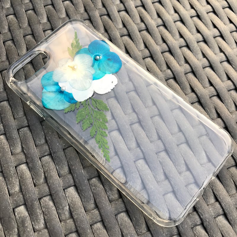 iPhone 7 ケース 本物のお花使用 スマホケース 青 押し花 007 - スマホケース - 寄せ植え・花 ブルー