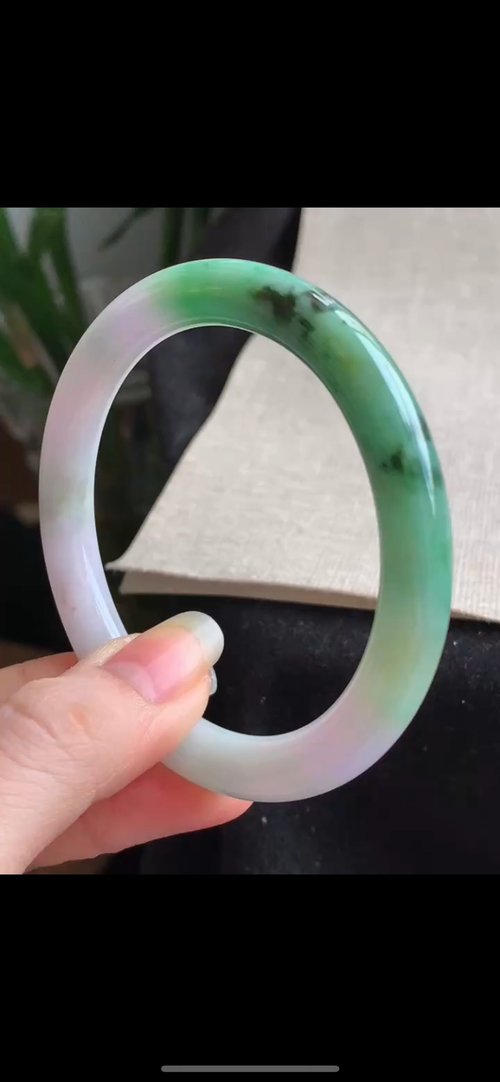 Good Morning Studio 冰種 天然翡翠 緬甸 A玉 玉鐲 • 糯冰種飄花翡翠圓鐲