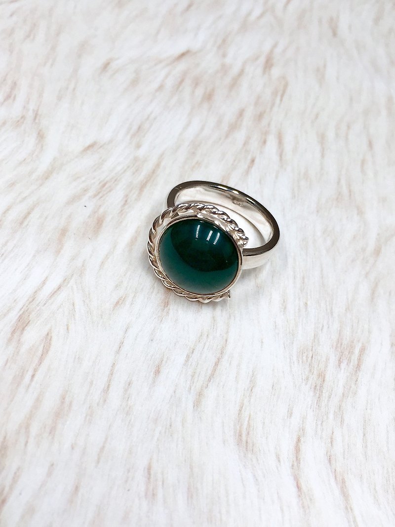 綠瑪瑙麻花戒指 - 戒指 - 寶石 綠色
