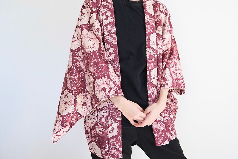 Japanese KIMONO, abstract kimono, haori, authentic kimono, traditional kimono - เสื้อแจ็คเก็ต - เส้นใยสังเคราะห์ สีม่วง